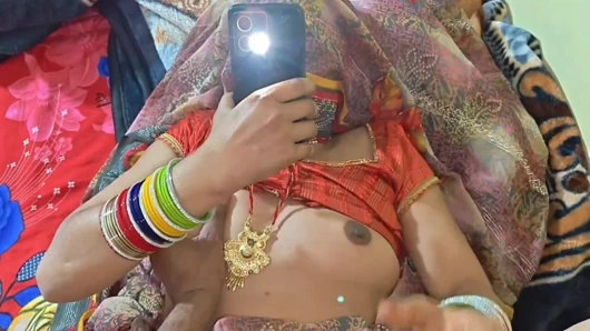 Hintli köylü güzel üvey kız kardeş komşu hintçe ses sıkı xxx ile seks yapıyor