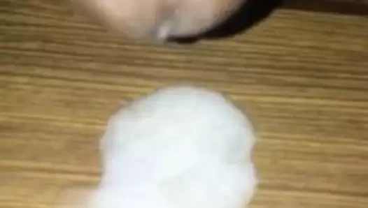 Tüm bu kalın cum bir su birikintisi çekiyor !!'