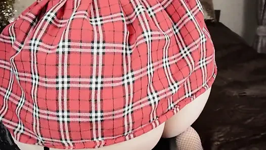 Üniversiteli kız striptiz yapıyor