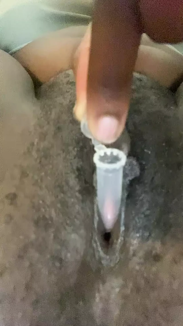 Pembe güzel amcığımda küçük, küçük yarağınız