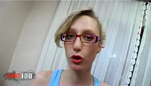 Starla-candy: Starla Candy'nin ateşli Fransız ilk kanepe sikiş festivali