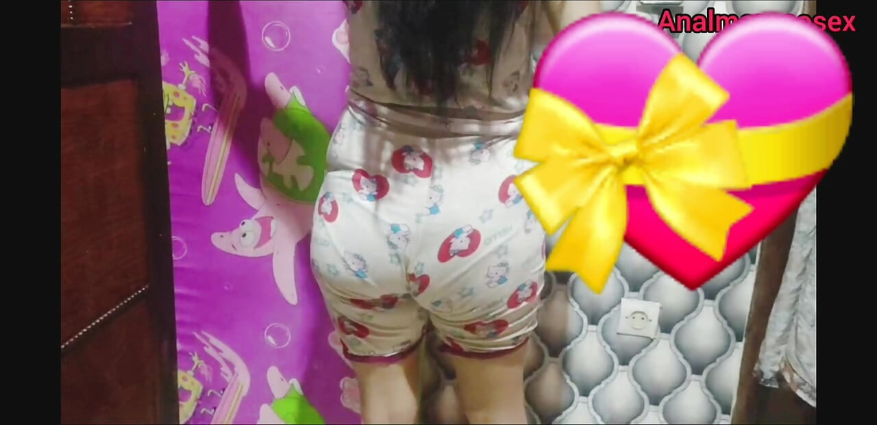 Güzel Faslı kız üvey babasıyla seks yapıyor