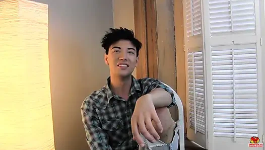 Seksi Jake daha yeni başlıyor