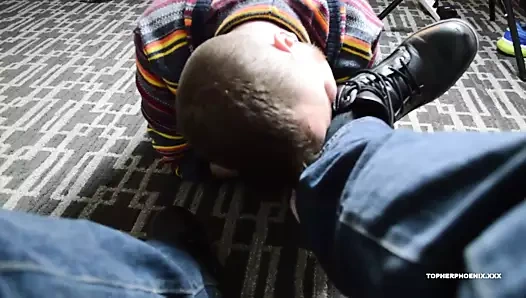 Deri ve ayak fetişi ayı üçlü