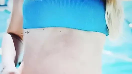 Virginia Fonseca boşalma anısına 2