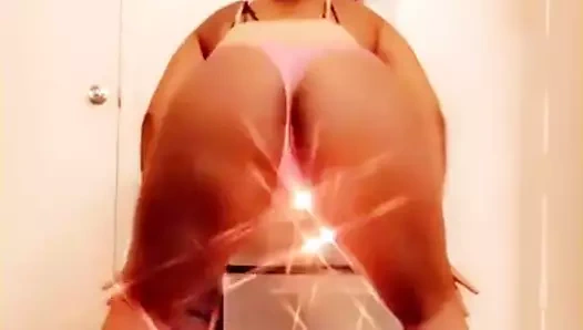 Fb sürtük göt twerk