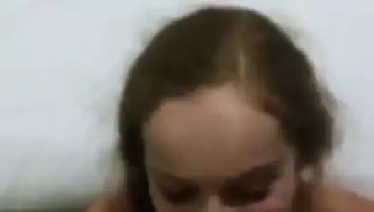 Muhteşem kızıl saçlı yüz