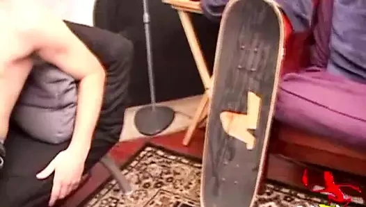 Adrian knutts mastürbasyon kapalı