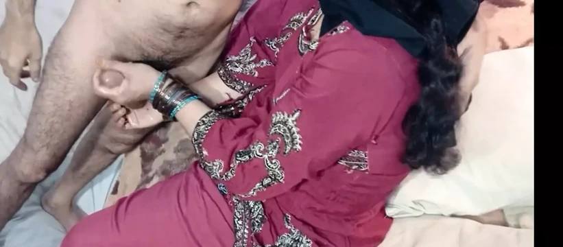 Hintli kadın seksi chut.bengalli kadın