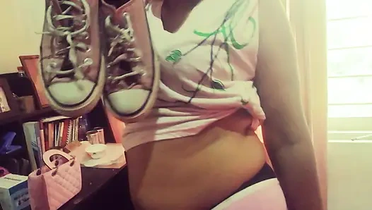 Üvey kızın üvey babasının yarağına hiç utanması yok