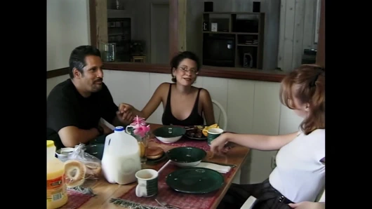 Büyük Olgun Bir Penis Için Muhteşem Genç Tatlı Vajina