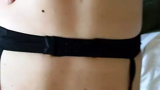 buna de futut pe la spate