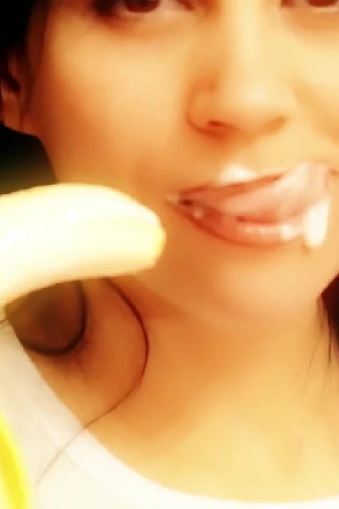 Эротическое музыкальное видео