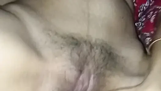 Evli kadının amcığı ve götüyle yeni seks