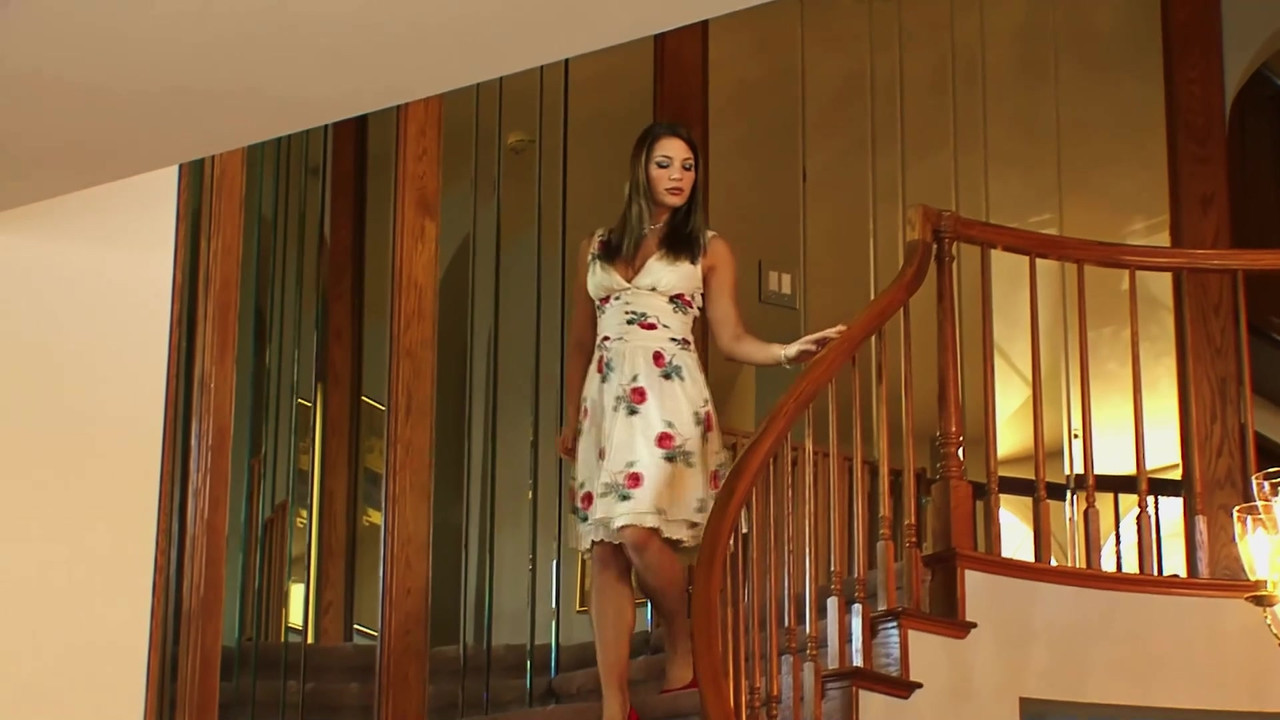 Aurora Snow Takes a Thick Black Cock Deep in Her Pussy and Ass