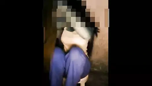 saf köy kız çıplak banyo