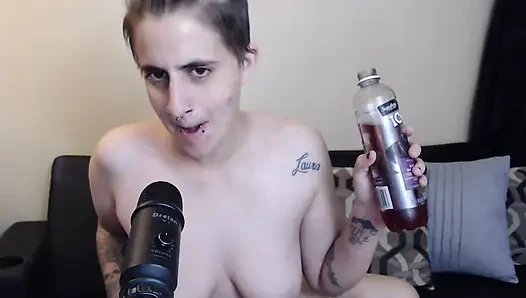 Köpüklü asmr geğirmeler