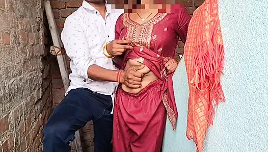 Hintli desi üniversiteli kız seks yapıyor