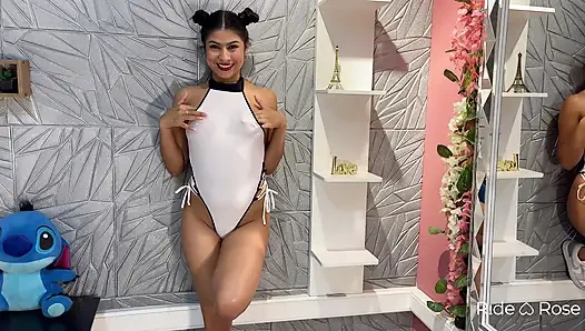 Tatlı küçük ve göründüğünden daha kışkırtıcı