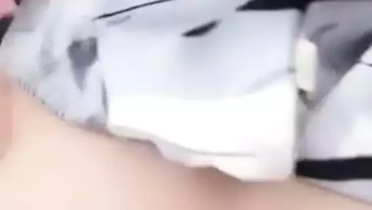 malezyalı müslüman beyaz gösterilen göğüsleri