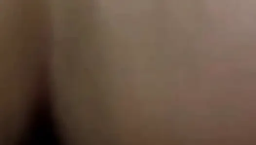 Üvey kız kardeşimin en iyi arkadaşı yarak istiyor