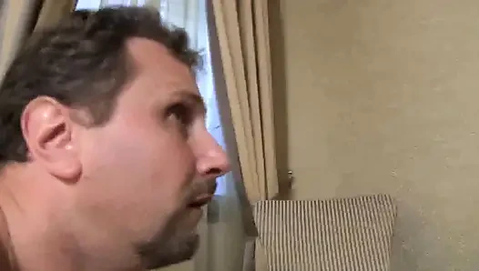 Seksi dans minik yarakla alay ediyor