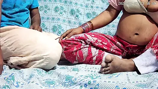 Hintli öğretmen ve öğrenci yatak odasında seks yapıyor 29655