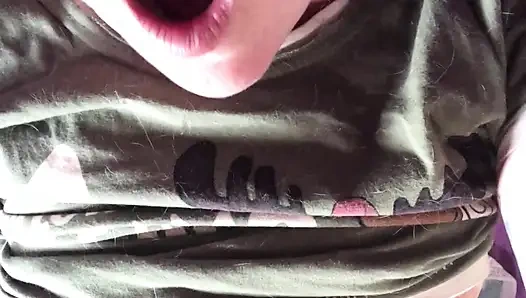 Fetlife'dan 28. 390 lbs curvyteenqueen hakkında fanteziler kuruyorken patlayıcı fışkırtmalı orgazm