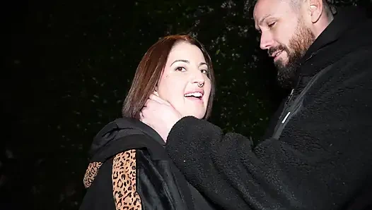 Tombul Bir İspanyol Kız Sert Anal Seks Yapıyor Ve Kocaman Penisimde Boğuluyor - Iria Ruiz