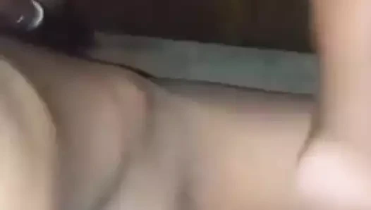 Hamile kalmaktan korkan Hintli üvey anne prezervatif kullanmak istedi