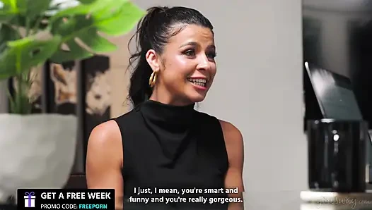 Girlsway - ateşli hatun Kylie Rocket randevu uygulamasında iş görüşmecisi Hime Marie'yi gölgelediğini fark ediyor