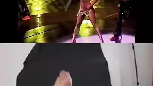Britney mızrakları