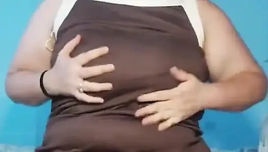 Üvey annenin sürtük arkadaşını sik