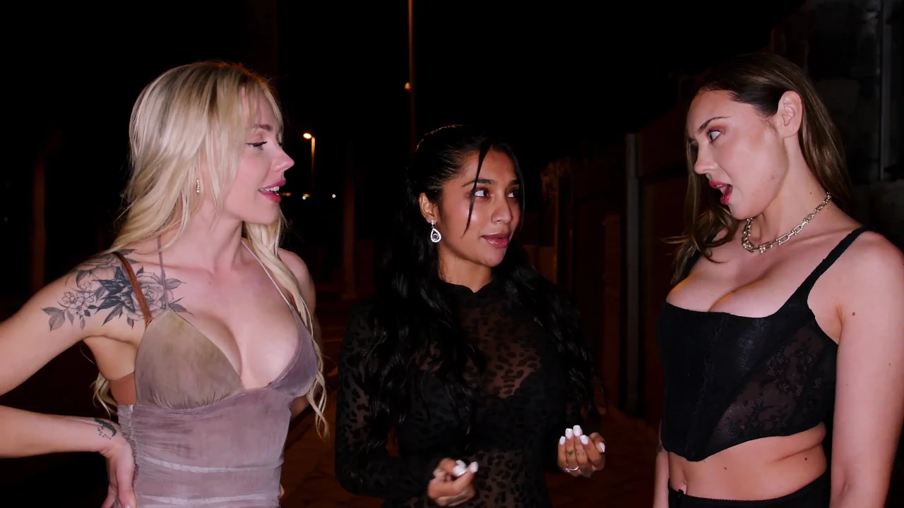 Nossas Mulheres Propõem Ter Um Swinger E Trocar Paus