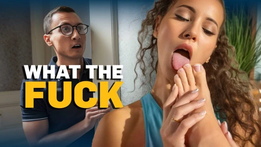 SHAME4K. Adam onu ayaklarımı yalarken gördü ve çılgın bir ereksiyon oldu