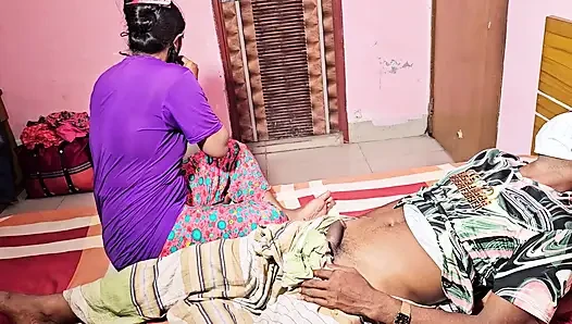 Seksi üvey annem sertliğimin tadını çıkarıyor