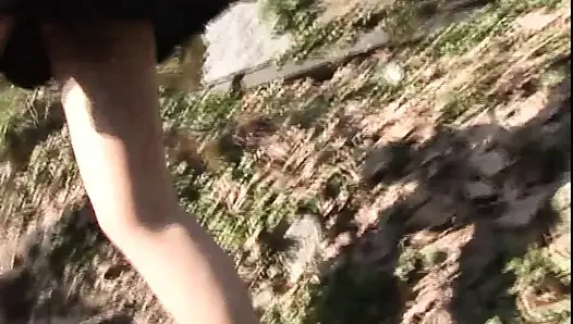 Parkta büyük yarak emiyor