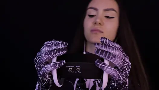 Asmr kulak yalayan örümcek kız cosplay