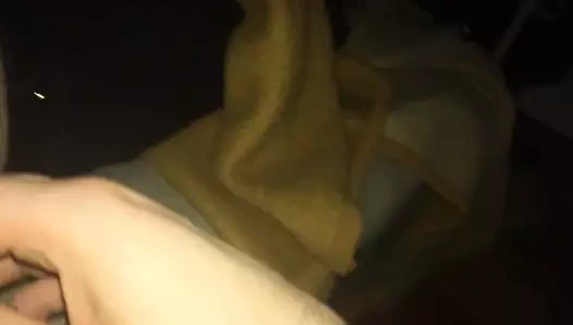 Sürtüğü parmakla