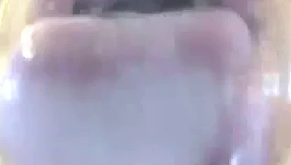 Sıcak sarışın oral seks pov