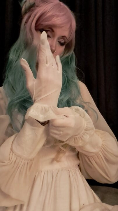 Vintage eldiven, minyon pastel goth ile deneme