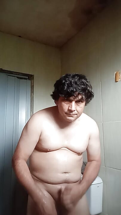 Kızgın ve yüzüme sıçradı