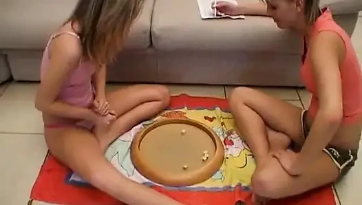 Genç takma eğlencesi