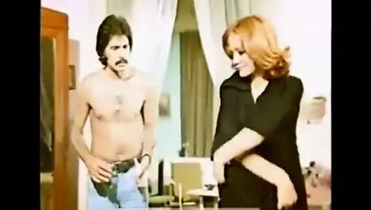 Unsal Emre - 3 Kadin Birden Sikiyor