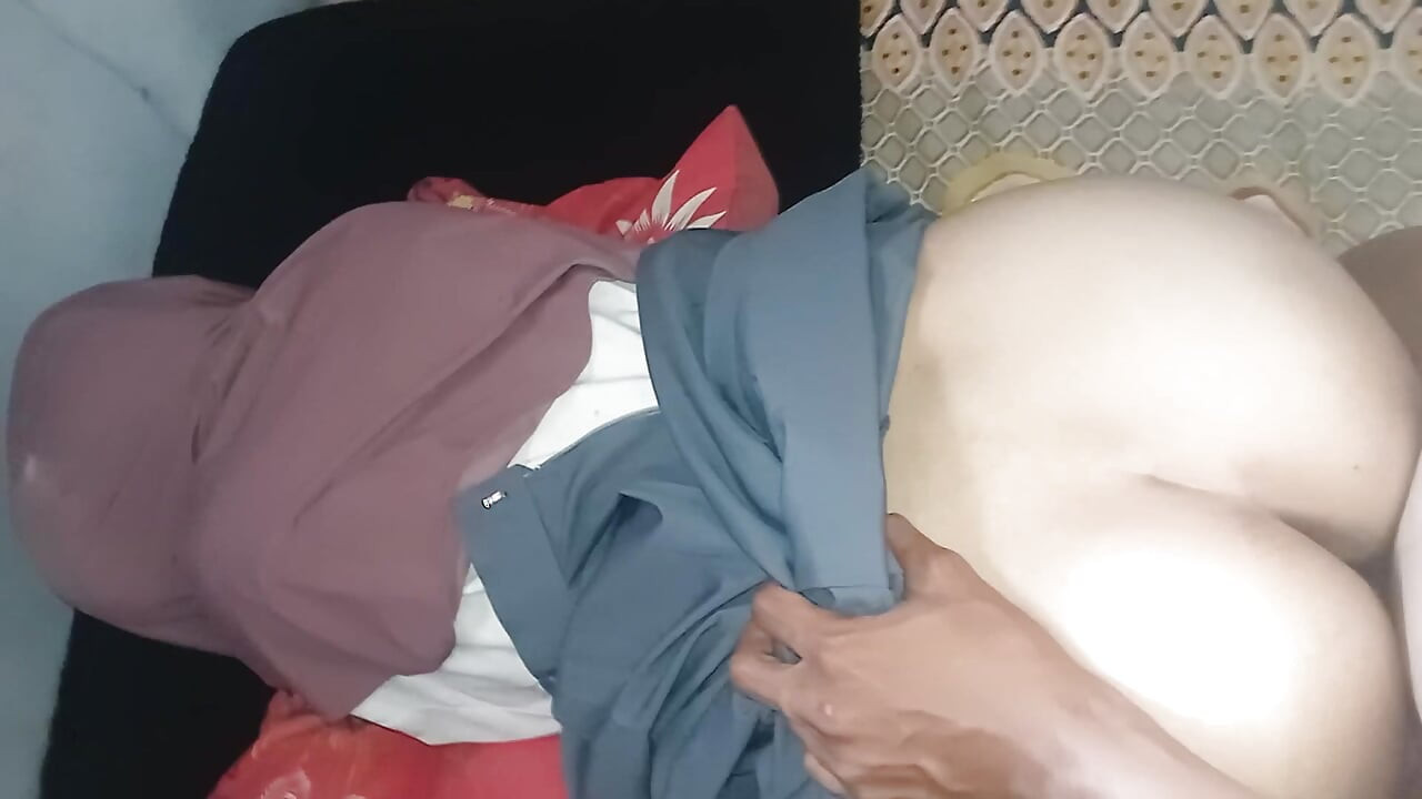 Baldızımın ateşli götünü tarzında sikiyorum
