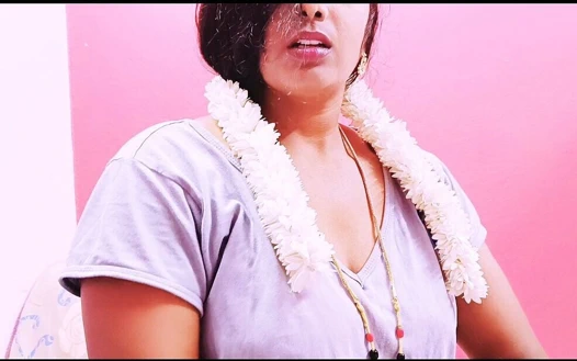 Hintli çift edepsiz husbend seksi evli kadın Crezy Telugu ile edepsizce konuşuyor.