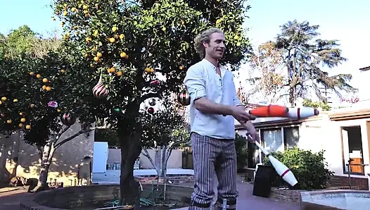 Alison Rey ile çarşaflar arasında: Michael Vegas ve Siouxsie Q | Kamera Arkası | Adult Time