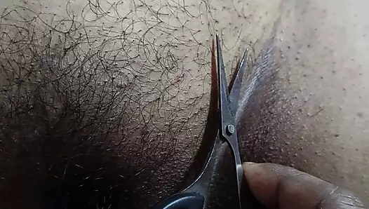 Hintli Bengalli ev hanımı boudi göt saç kesme 2