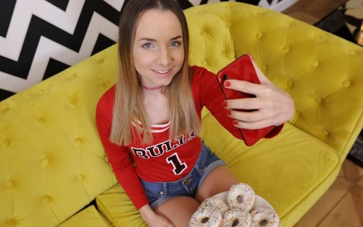 Ateşli üvey kız kardeş