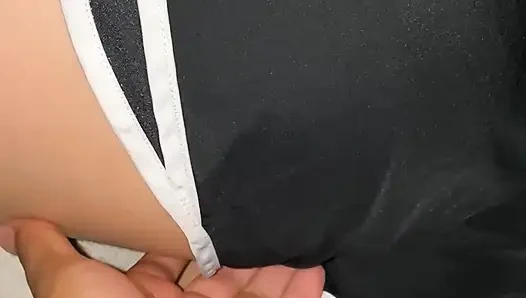 CORNUDO DEJA SOLA AL SU MUJER MIENTRAS EL TRABAJA YO COY AL SU CASA A FOLLAR A LA MUJER
